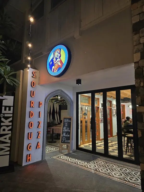 Bella Madre sourdough pizza