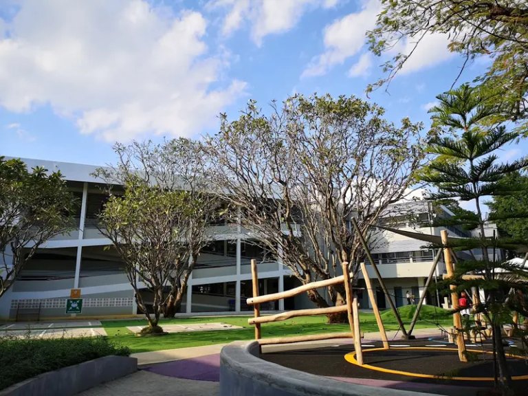 CMIS (Chiang Mai International School)